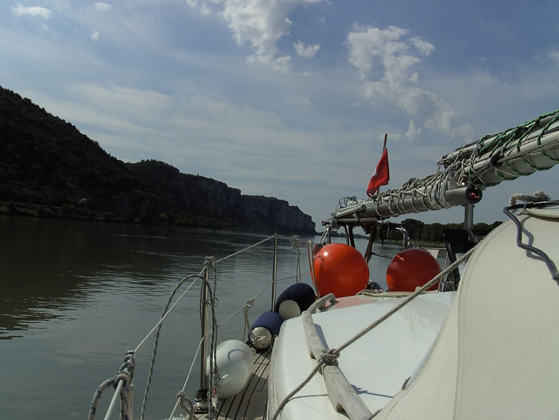 On the way to BOLLENE approaching DONZERE and the DEFILE, the gorge